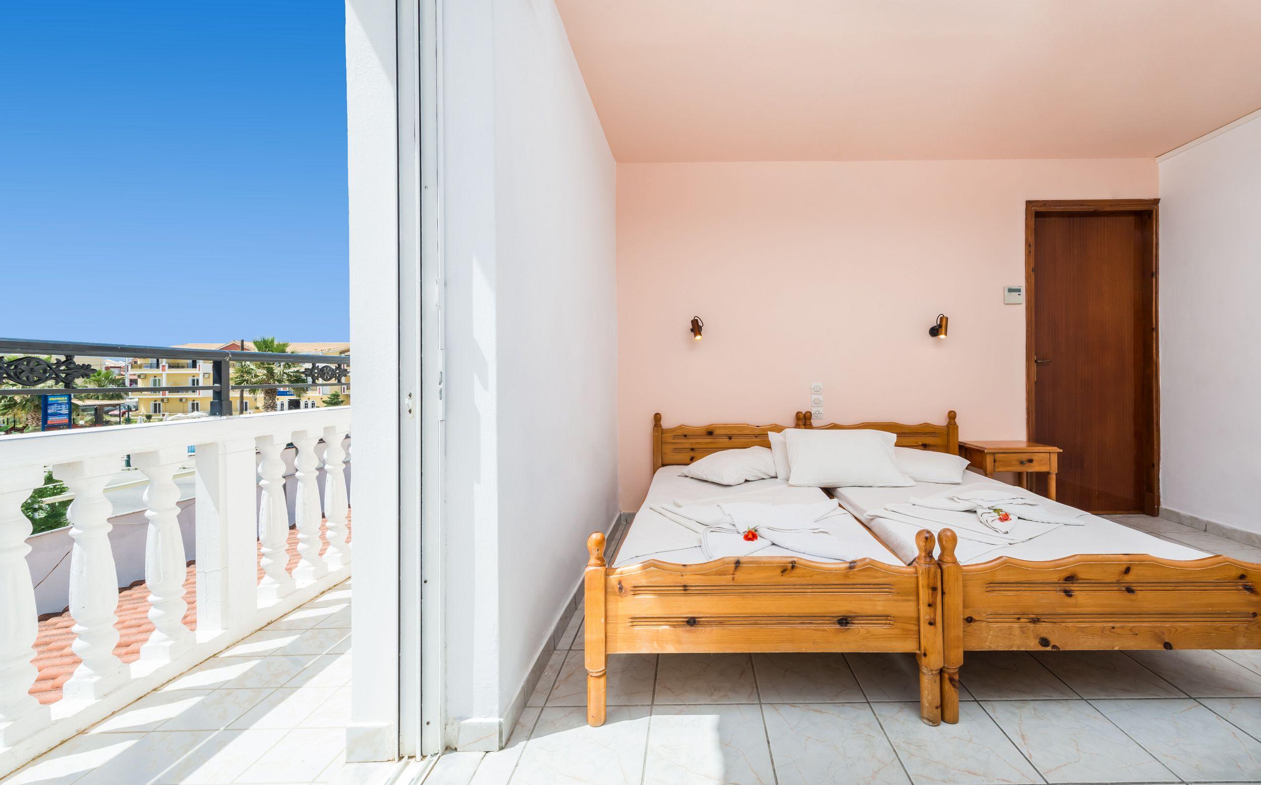Athina Apartments Zákynthos by Eksteriør billede